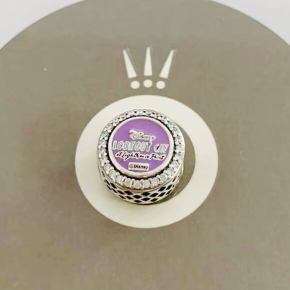 Disney Lookout Cay Pandora charm - Picture 3 of 3